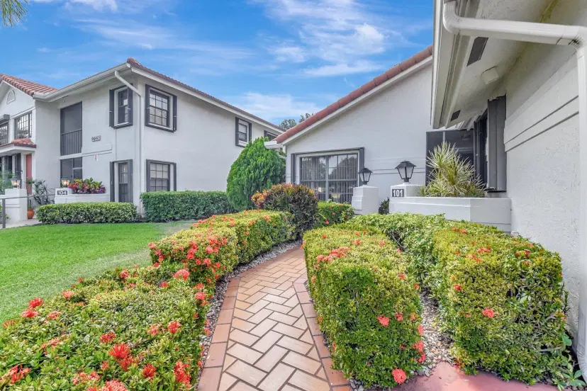 Picture of 9652 Pavarotti Terrace 101, Boynton Beach FL 33437