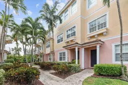 Picture of 132 Harbors Way Way, Boynton Beach, FL 33435