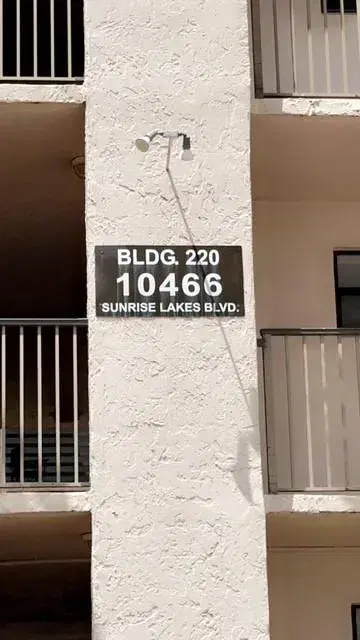 Picture of 10466 Sunrise Lakes Blvd 307, Sunrise, FL 33322