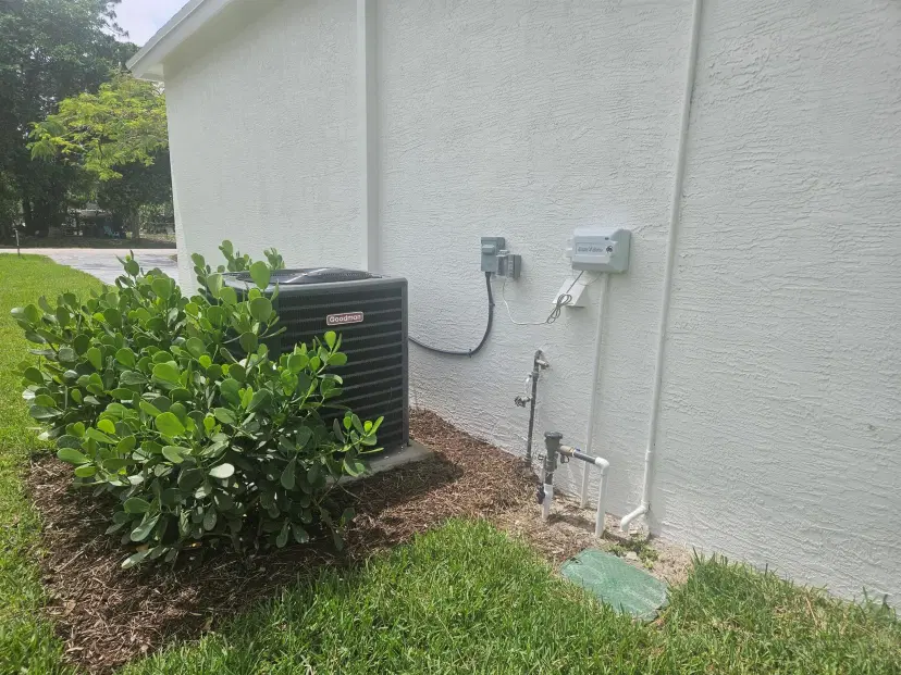 Picture of 5227 SE Isabelita Avenue, Stuart FL 34997