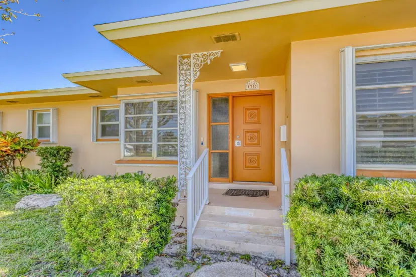 Picture of 1331 N K Street, Lake Worth Beach FL 33460