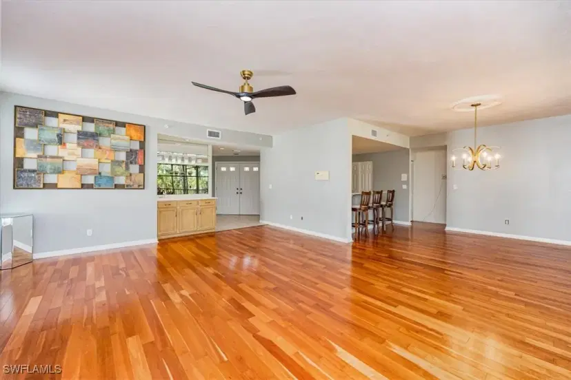 Picture of 782 Eagle Creek Dr 203, Naples, FL 34113
