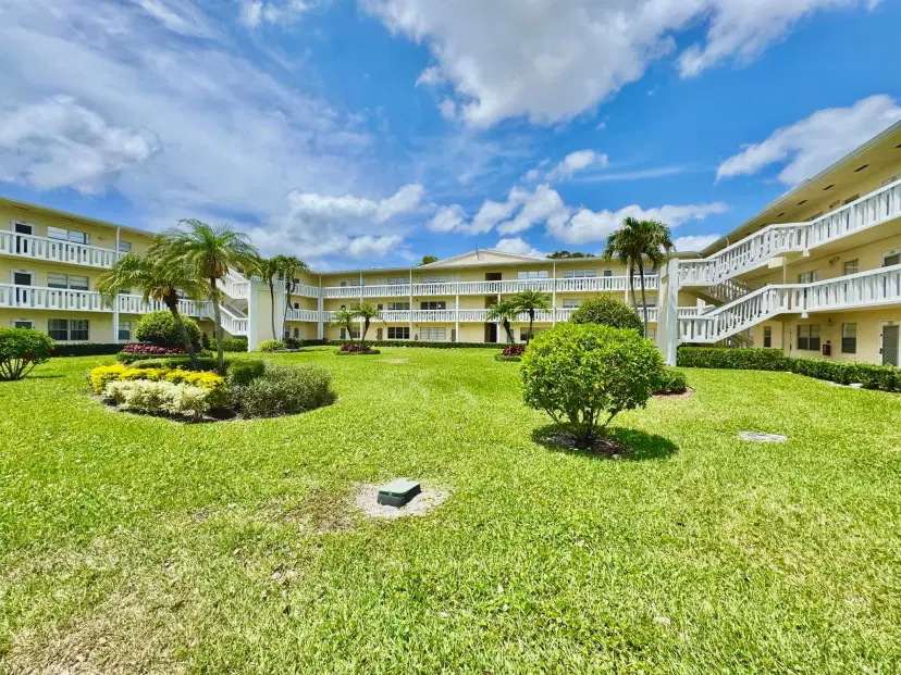 Picture of 82 Dorset B, Boca Raton FL 33434