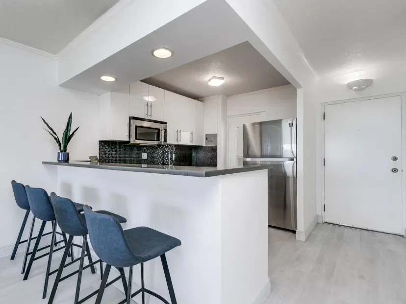 Picture of 2555 NE 11Th St Ph01, Fort Lauderdale FL 33304