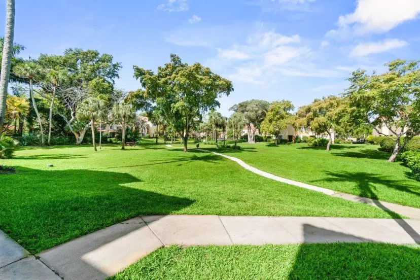 Picture of 127 Yacht Club Way 208, Hypoluxo FL 33462