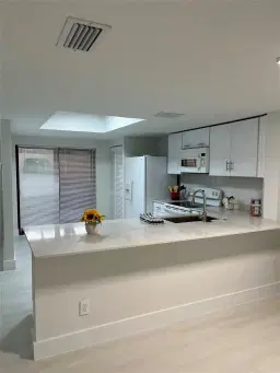 Picture of 4754 NW 89Th Ave 4754, Sunrise, FL 33351