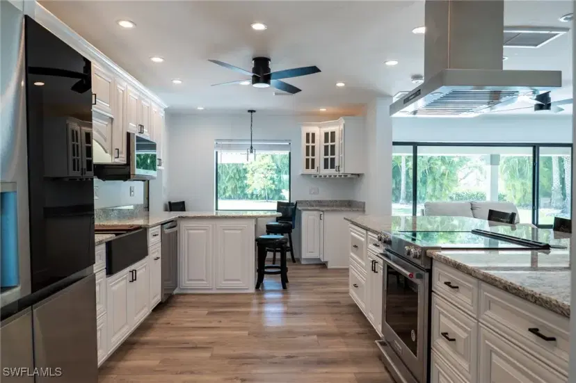 Picture of 14562 Riverside Dr, Fort Myers FL 33905