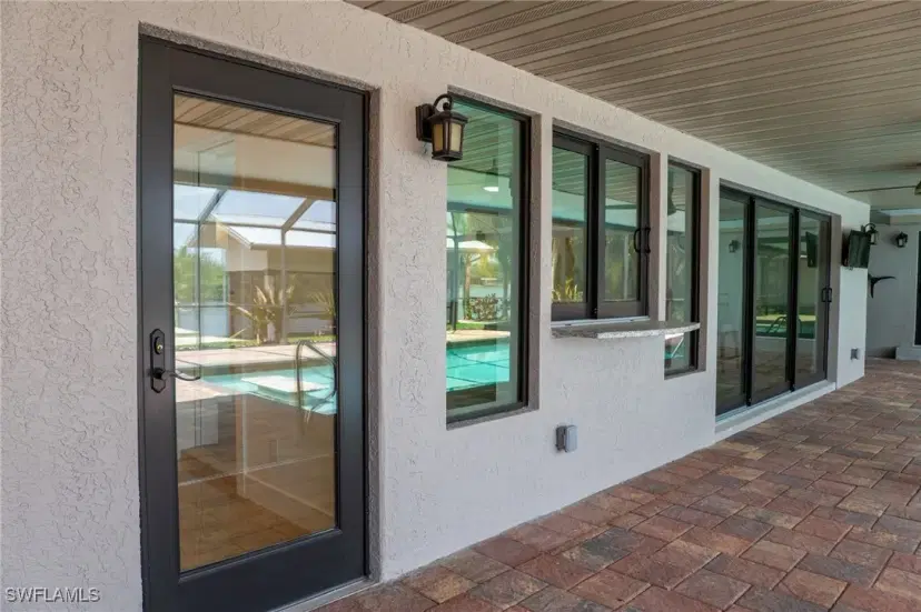 Picture of 14562 Riverside Dr, Fort Myers FL 33905