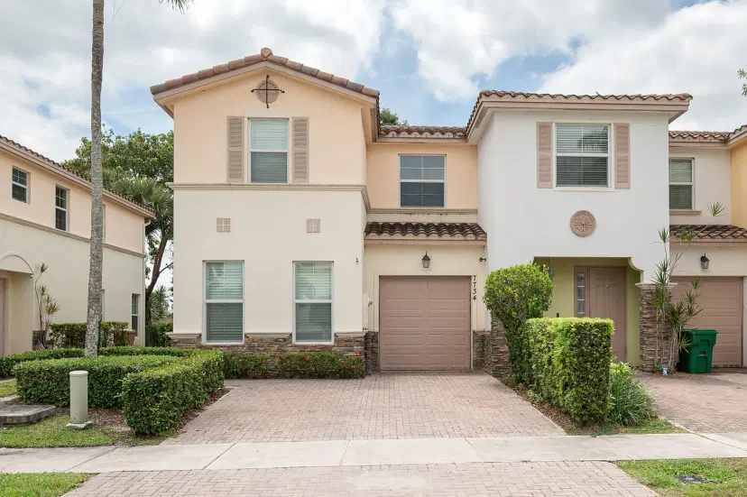 Picture of 7734 SW 52Nd Pl, Davie FL 33328