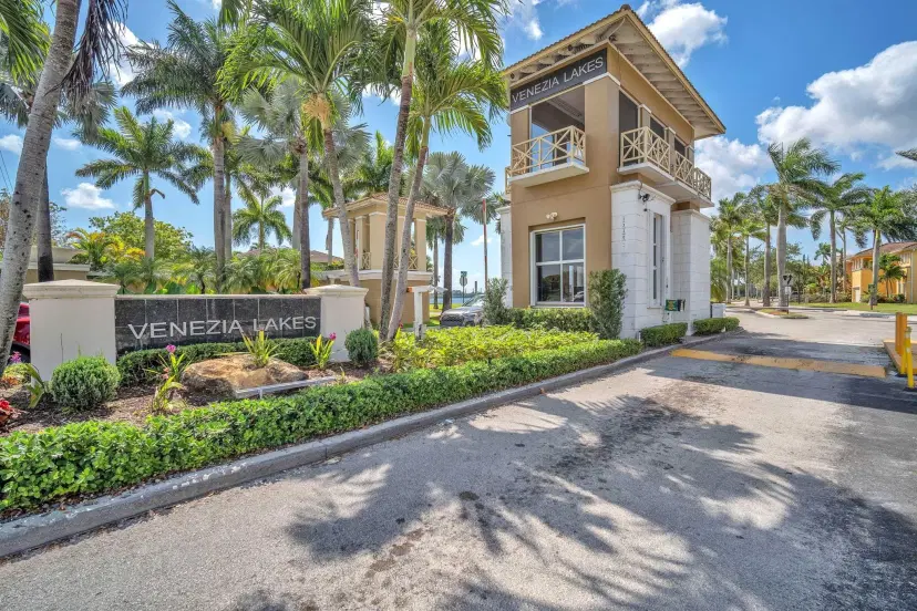Picture of 13091 SW 141St Street, Miami FL 33186