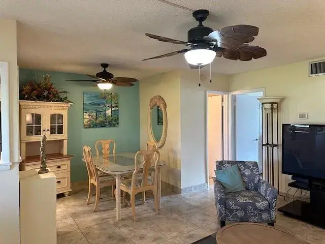 Picture of 808 SE 7Th Street 101B, Deerfield Beach FL 33441