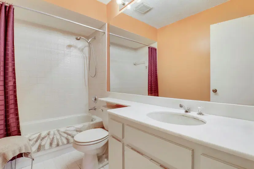 Picture of 901 Club Drive, Palm Beach Gardens FL 33418