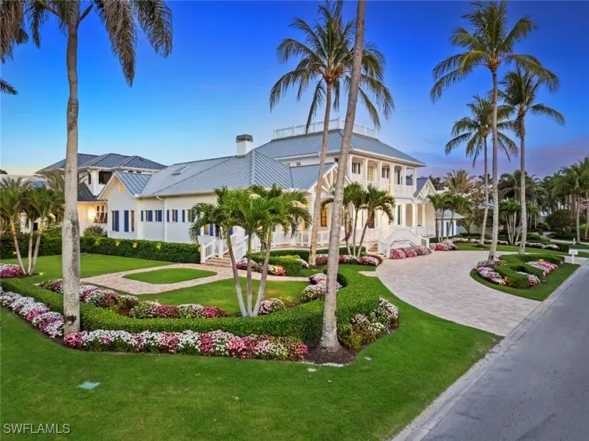 Picture of 1551 Gulf Shore Blvd S, Naples FL 34102