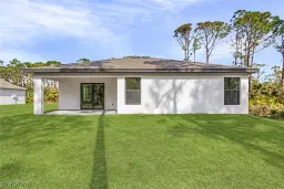 Picture of 828 Woodridge Cir, Fort Myers, FL 33913