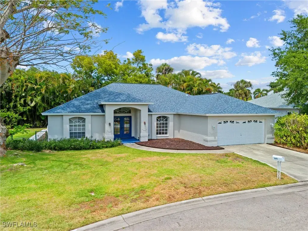 Picture of 11670 Pine Hammock Cir, Fort Myers, FL 33919