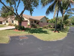 Picture of 15580 Winkfield Cir, Davie, FL 33331