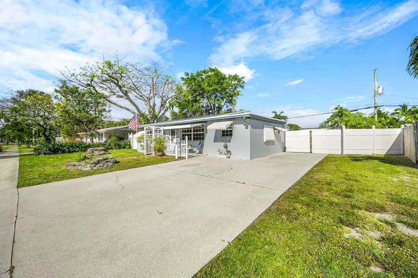 Picture of 708 Cinnamon Road, North Palm Beach FL 33408