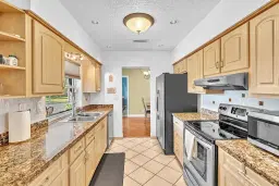 Picture of 7102 NW 93Rd Ave, Tamarac, FL 33321