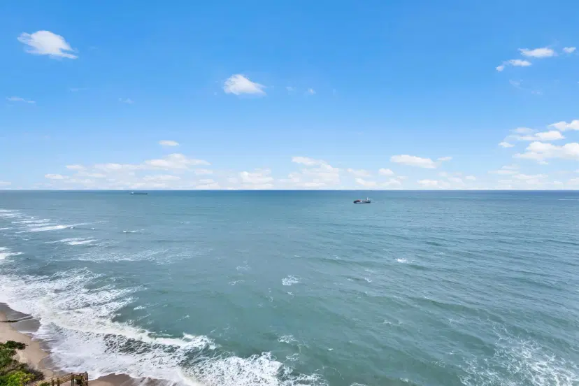 Picture of 5080 N Ocean Drive 20A, Singer Island FL 33404