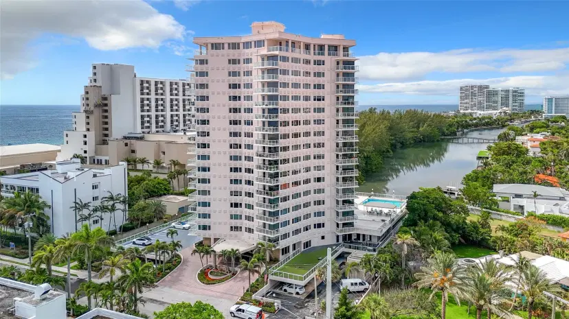 Picture of 3000 Holiday Dr 1104, Fort Lauderdale FL 33316
