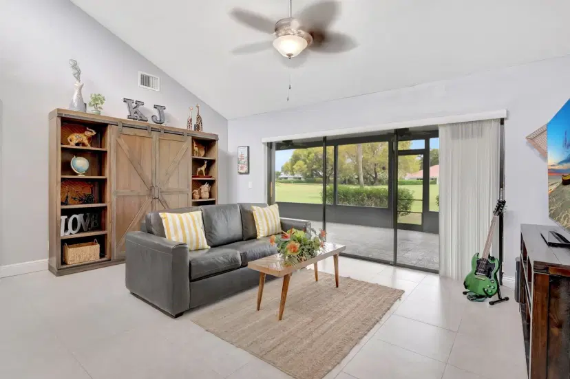 Picture of 2055 Deer Creek Woodlands Way 2055, Deerfield Beach FL 33442