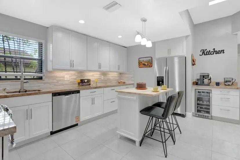 Picture of 2055 Deer Creek Woodlands Way 2055, Deerfield Beach FL 33442
