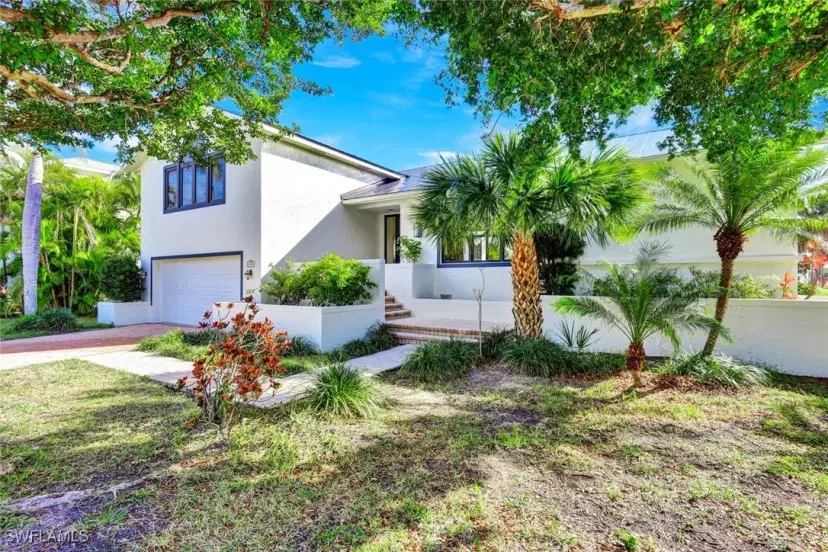 Picture of 1304 Par View Dr, Sanibel FL 33957