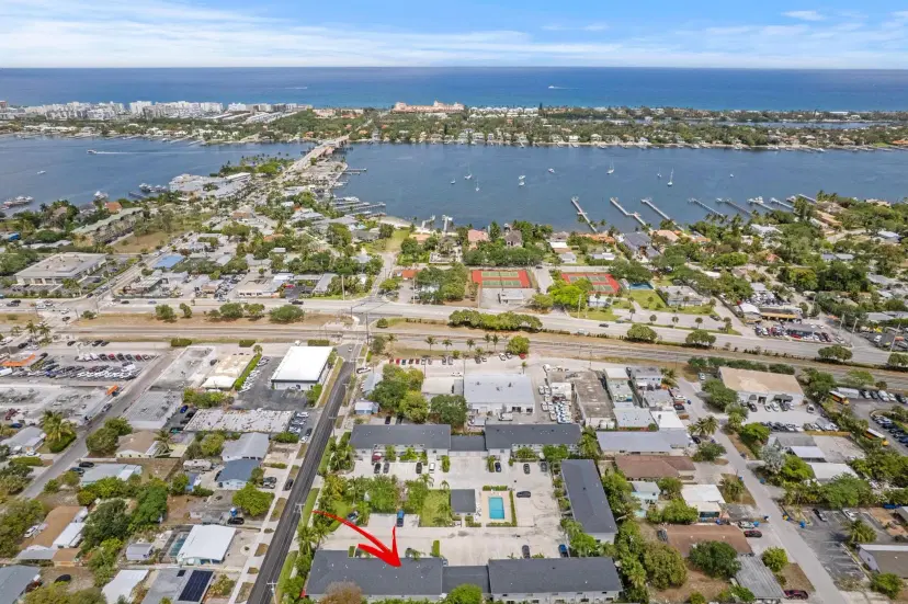 Picture of 328 W Pine Street 22, Lantana FL 33462