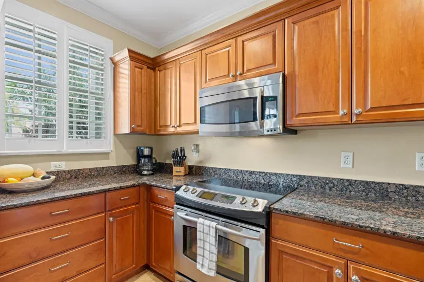 Picture of 328 W Pine Street 22, Lantana FL 33462