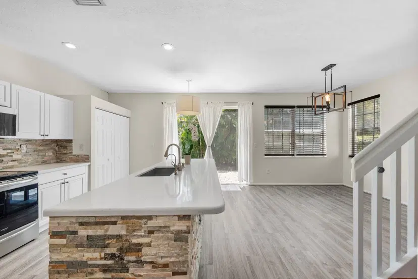 Picture of 18778 Sw 28 18778, Miramar FL 33029