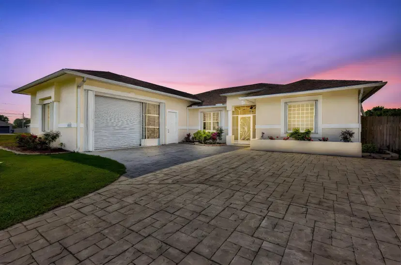 Picture of 1006 SW Majorca Avenue, Port St Lucie FL 34953