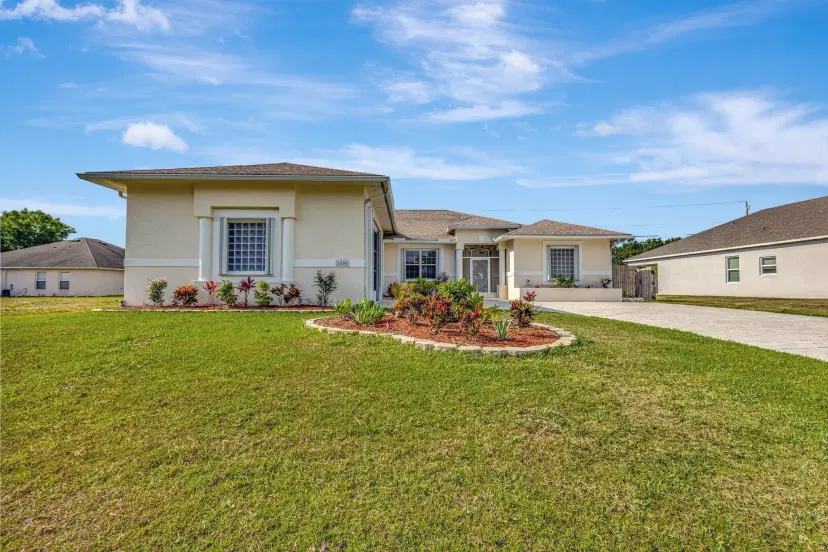 Picture of 1006 SW Majorca Avenue, Port St Lucie FL 34953