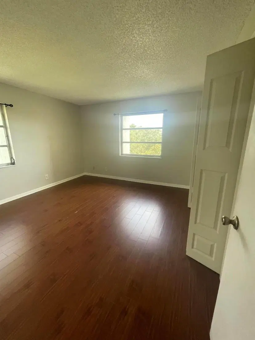 Picture of 642 NW 13Th Street 31, Boca Raton FL 33486
