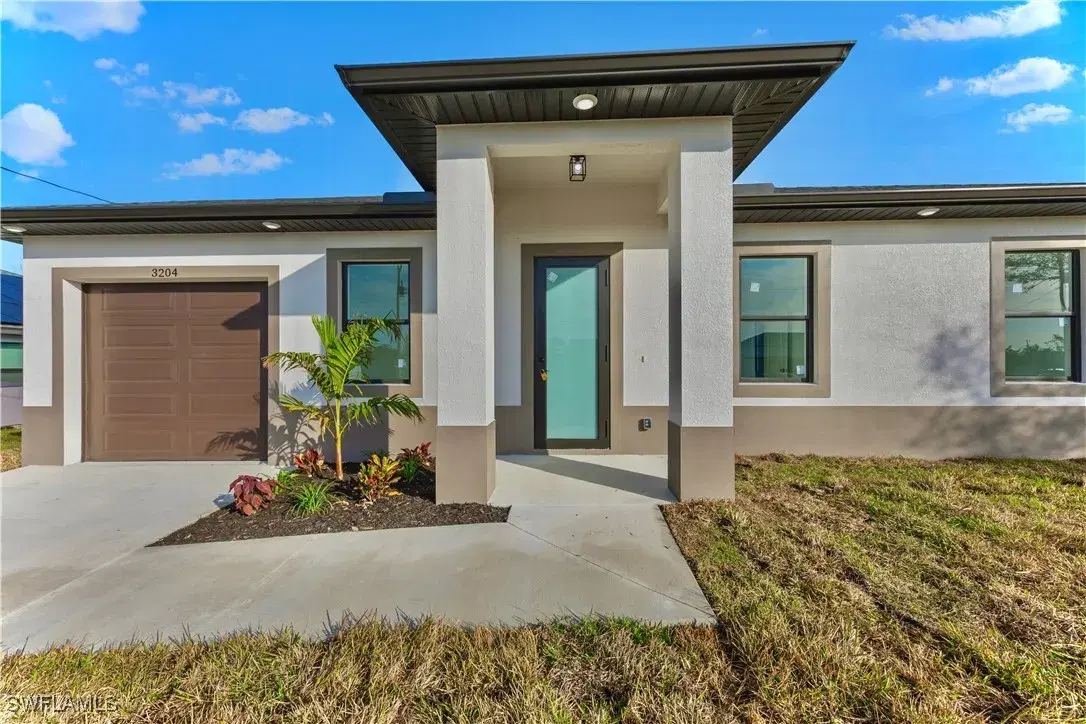 Picture of 3204 15Th St Sw, Lehigh Acres, FL 33976