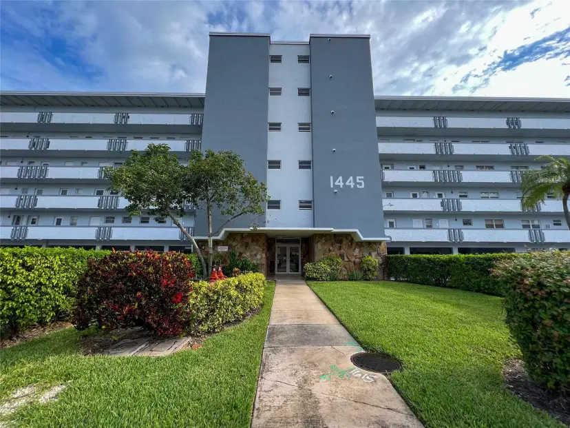 Picture of 1445 S Atlantic Shores Blvd 206, Hallandale Beach FL 33009