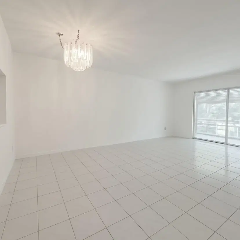 Picture of 1445 S Atlantic Shores Blvd 206, Hallandale Beach FL 33009