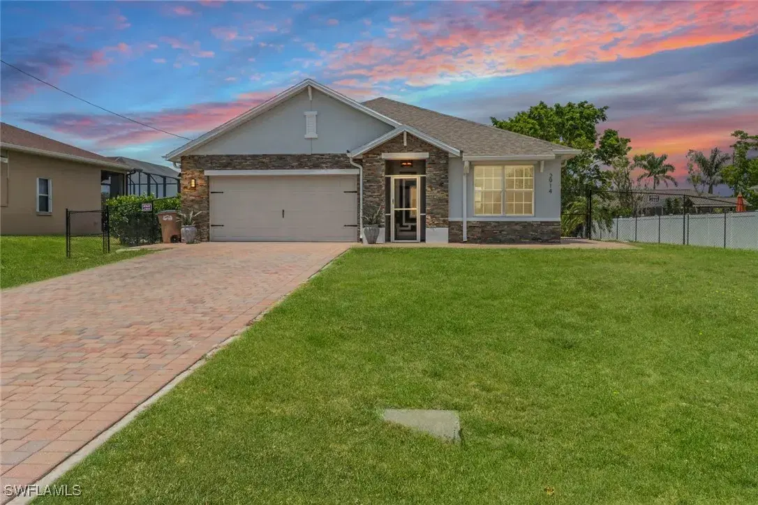Picture of 2914 NW 3Rd Pl, Cape Coral, FL 33993