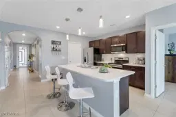 Picture of 2914 NW 3Rd Pl, Cape Coral, FL 33993