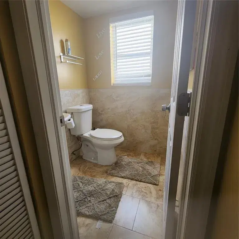 Picture of 1105 NW 80Th Ter, Margate FL 33063