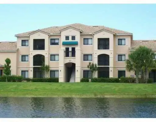Picture of 2728 Anzio Court 105, Palm Beach Gardens FL 33410