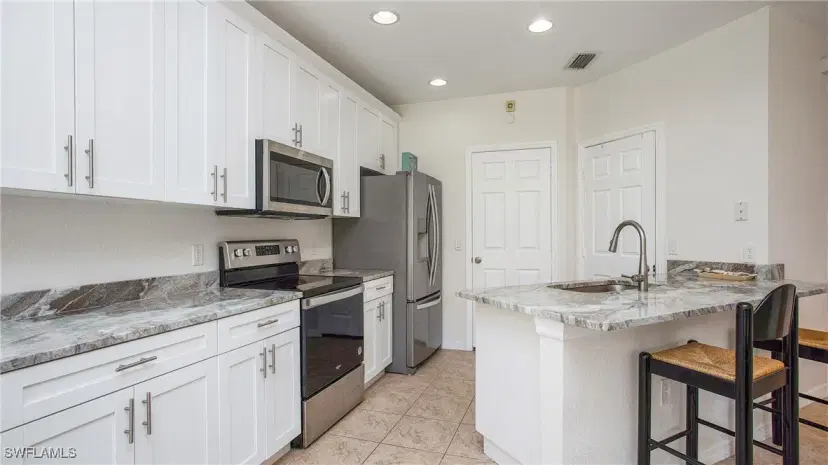 Picture of 9819 Catena Way 105, Fort Myers FL 33908