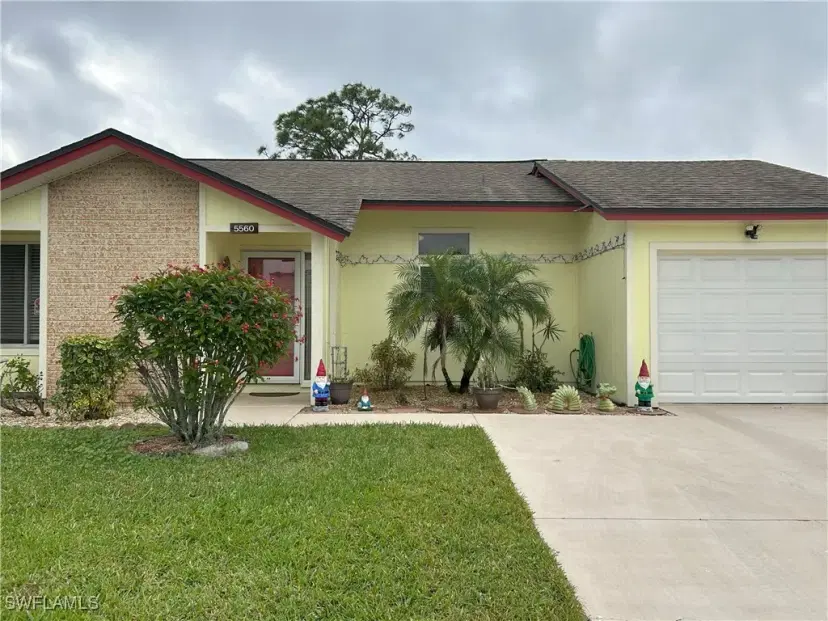 Picture of 5560 Longleaf Dr, North Fort Myers, FL 33917
