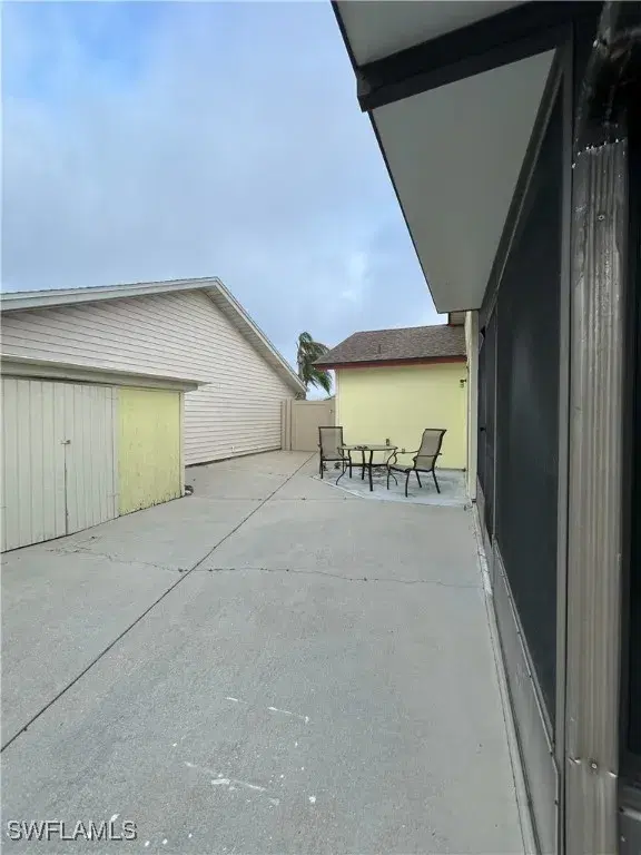 Picture of 5560 Longleaf Dr, North Fort Myers, FL 33917