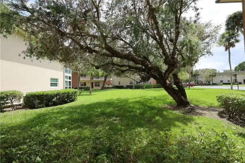 Picture of 44 Vista Gardens Trail 106, Vero Beach FL 32962