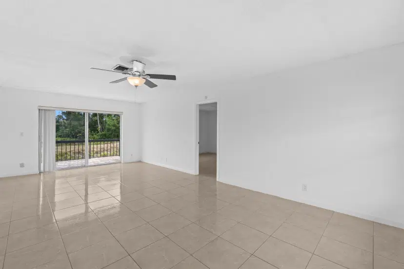 Picture of 13648 Coconut Palm Court B, Delray Beach FL 33484