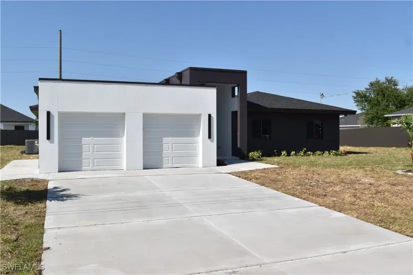 Picture of 1111 SW Embers Ter, Cape Coral FL 33991