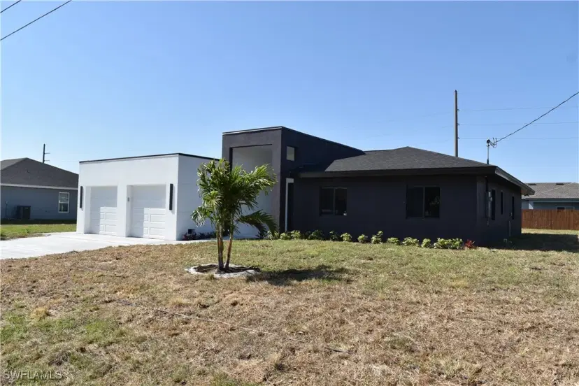 Picture of 1111 SW Embers Ter, Cape Coral FL 33991