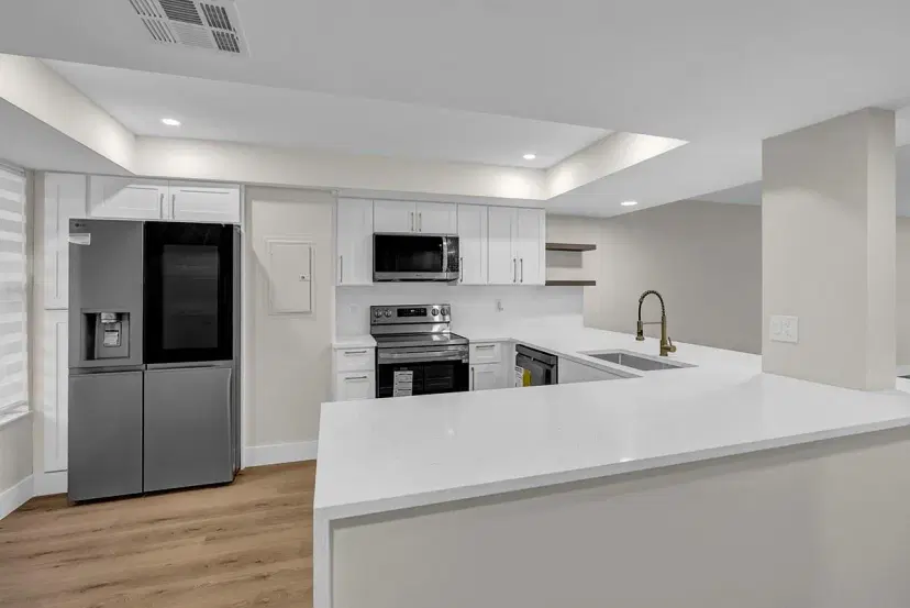 Picture of 6562 Boca Del Mar Drive 125, Boca Raton FL 33433