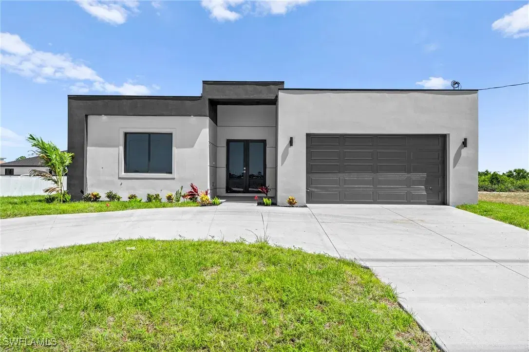 Picture of 1247 Kismet Pkwy W, Cape Coral, FL 33993