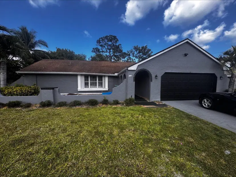 Picture of 112 NE Caprona Avenue, Port St Lucie FL 34983